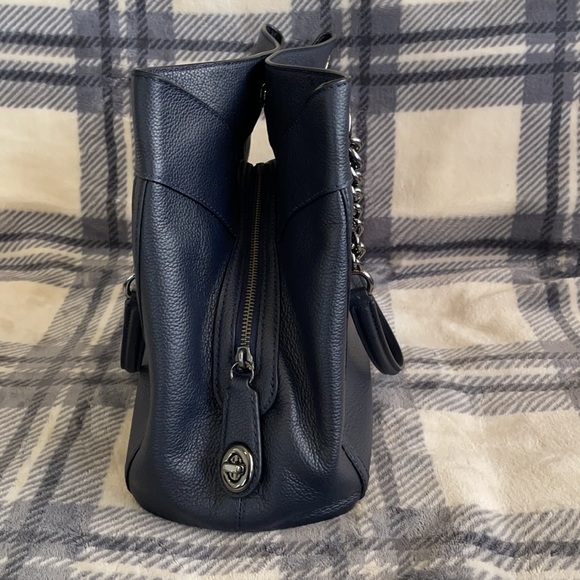 Coach Turnlock Leather Shoulder Bag Dark Navy - Picture 9 of 10